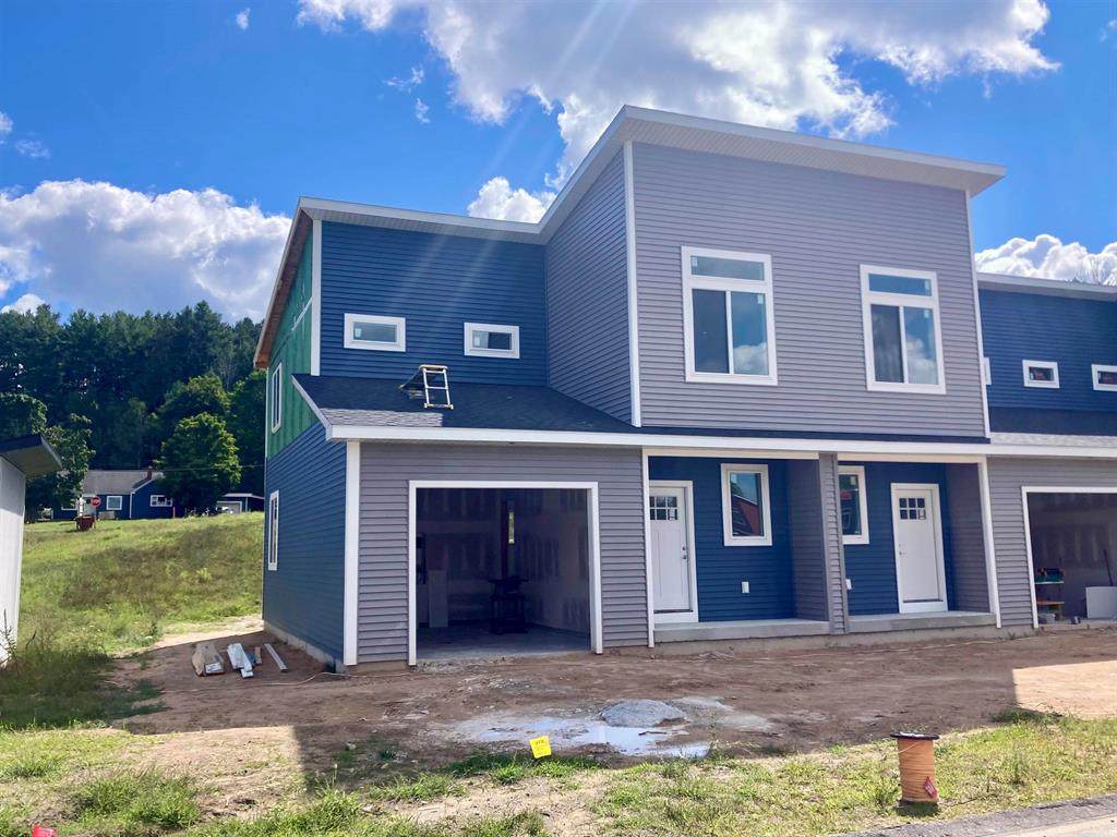 9348 Flaska Drive - Photo 1