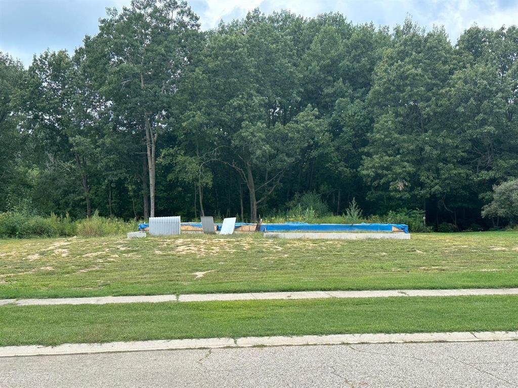 1582 Carolyn Drive - Photo 1