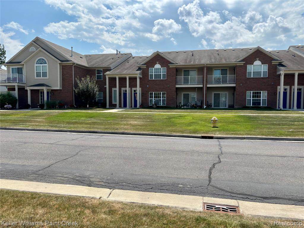 28244 Pointe Lane - Photo 1