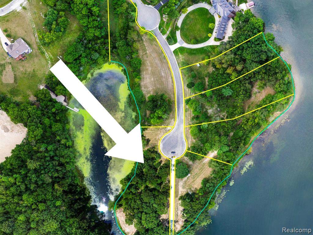 00006 Lakeshore Drive - Photo 1