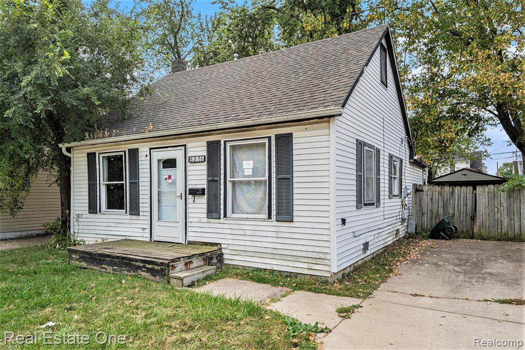 8276 Timken Avenue - Photo 1