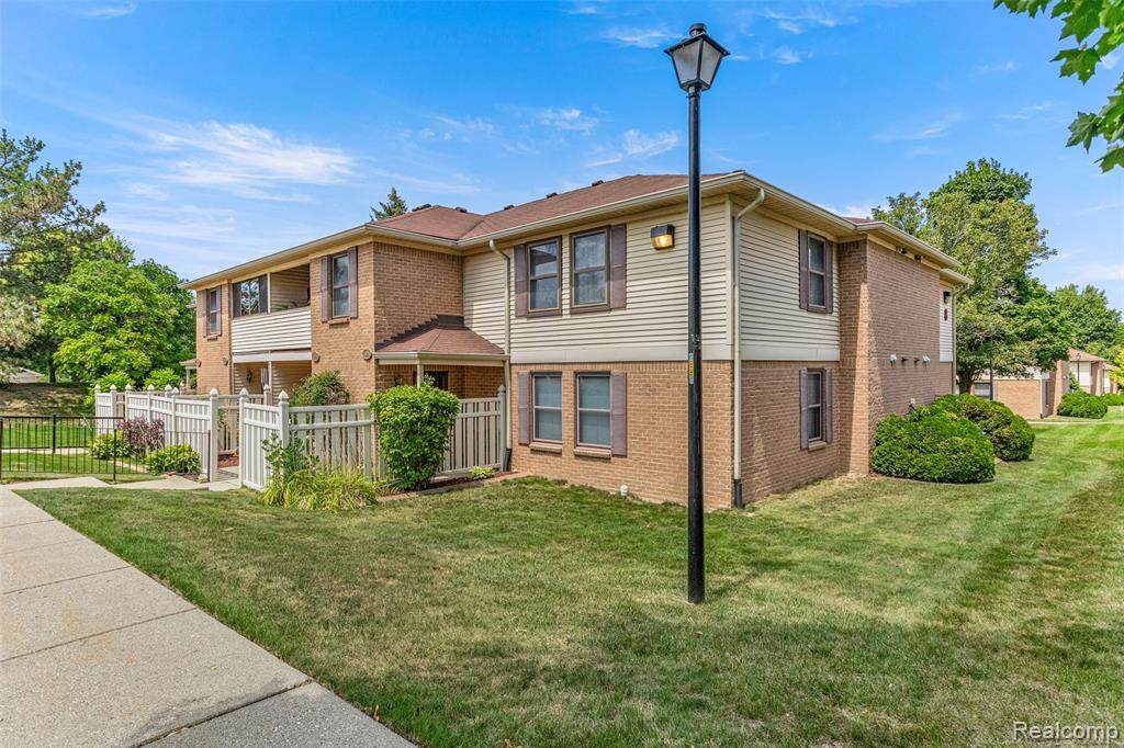 19623 Northridge Drive - Photo 1