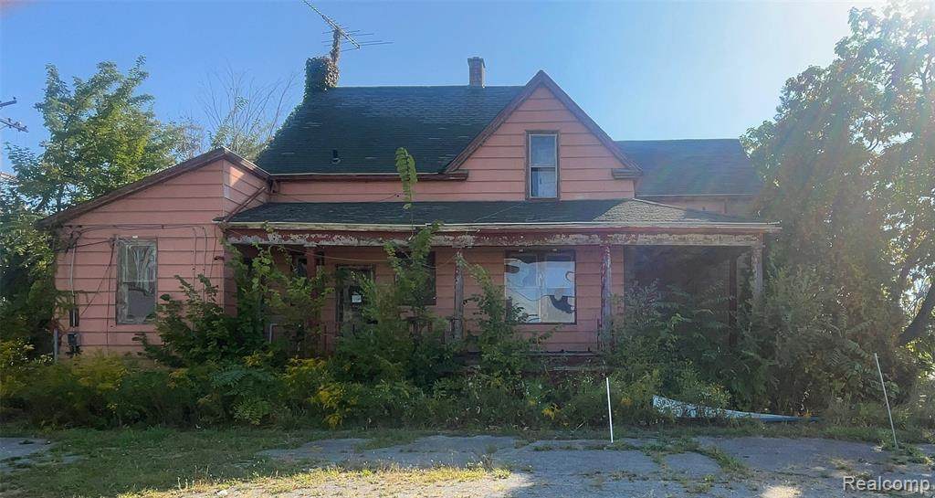 14445 7 Mile Road - Photo 1