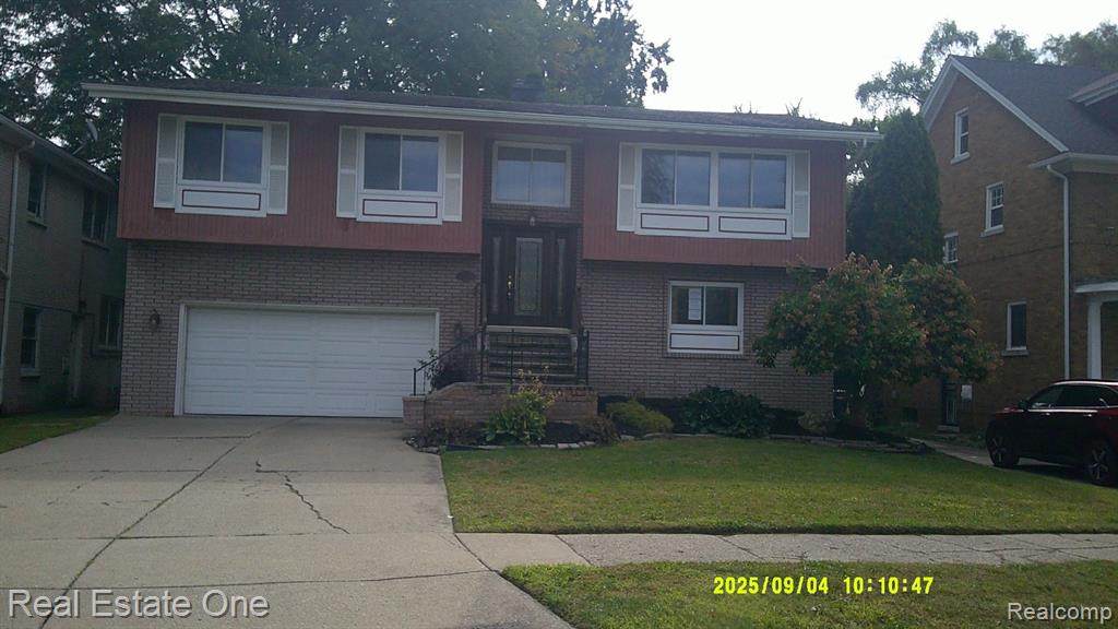 9531 Outer Drive - Photo 1