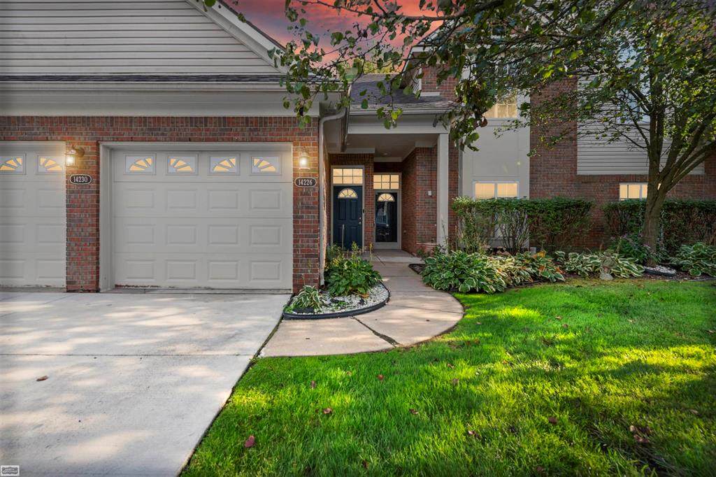 14226 Shadywood Drive - Photo 1