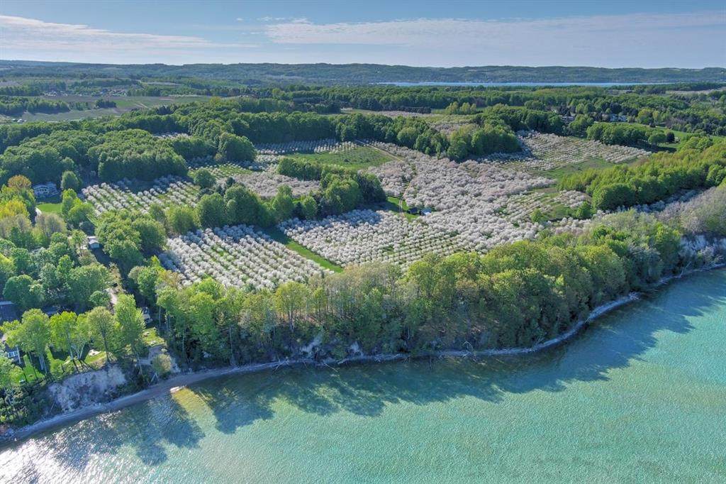  Lee Point Road - Photo 1