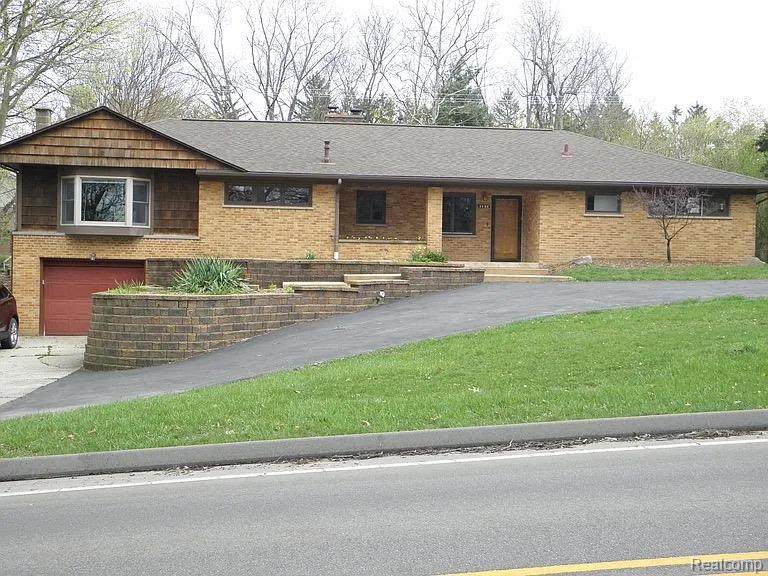 2136 Newport Road - Photo 1