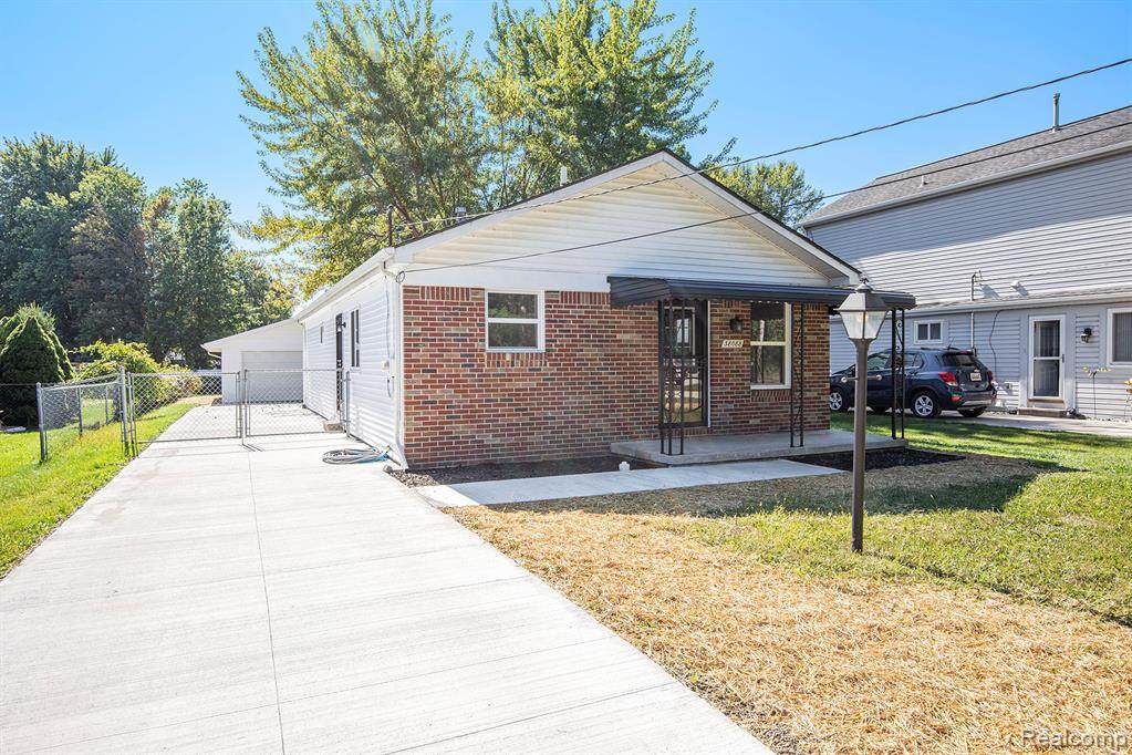 38088 Main Street - Photo 1