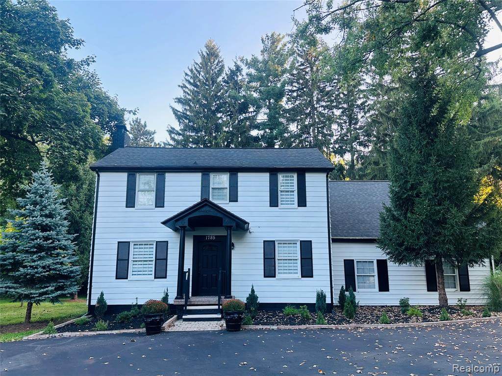 1785 Ward Road - Photo 1