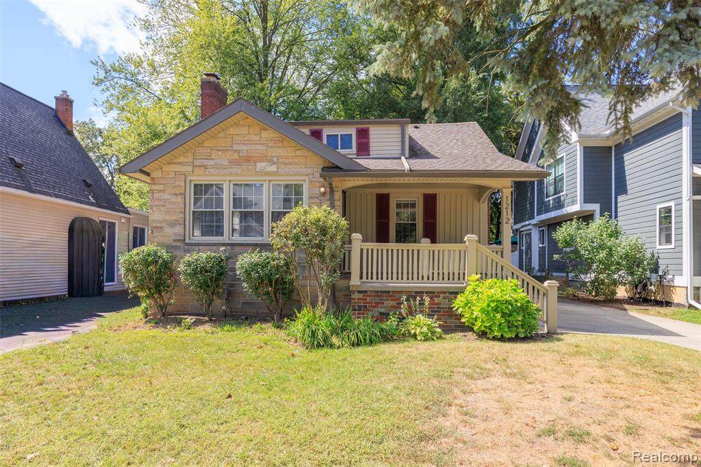 1212 Wyandotte Avenue - Photo 1