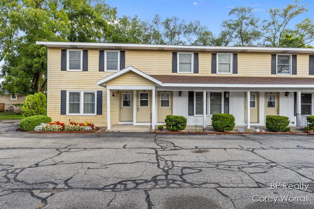 199 34th Street - Photo 1