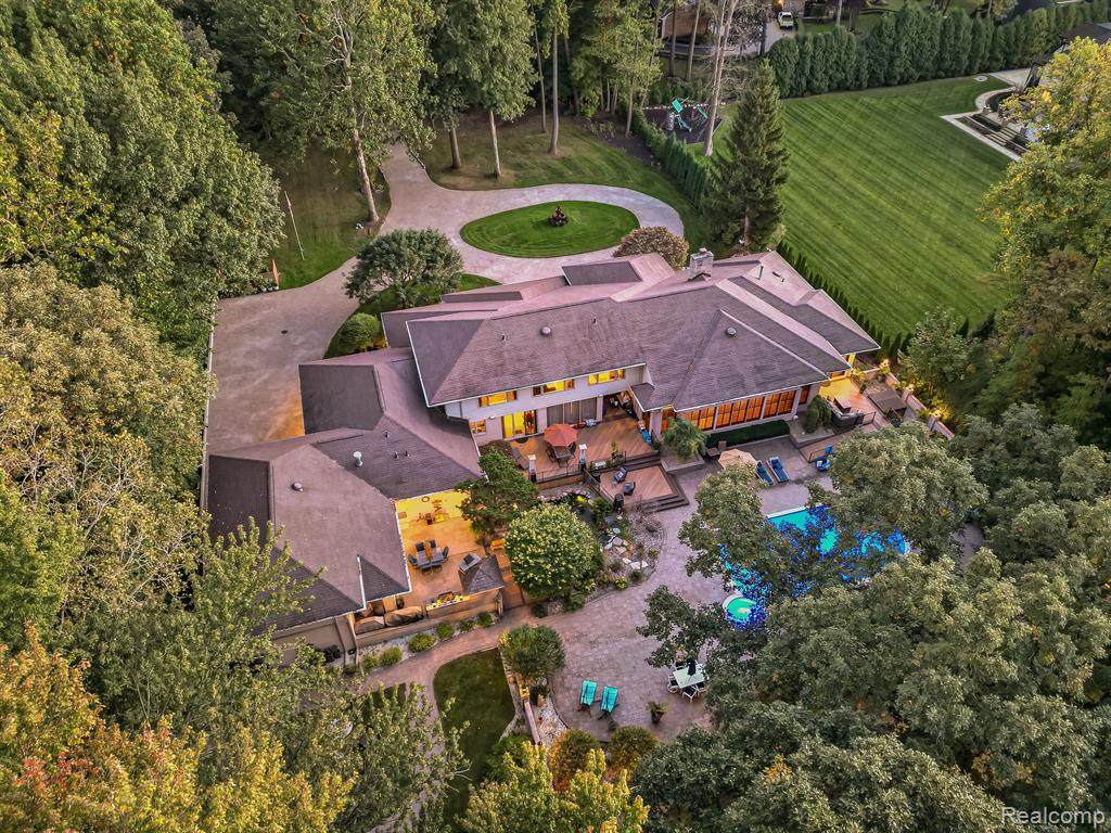 17477 Iris Circle - Photo 1