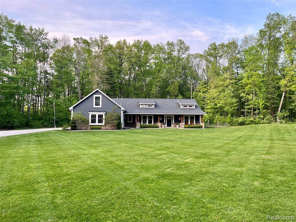 2400 Hacker Road - Photo 1