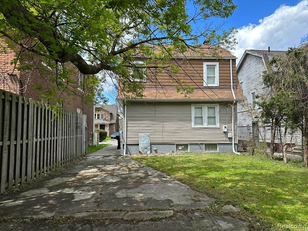 2477 Waverly Street - Photo 1