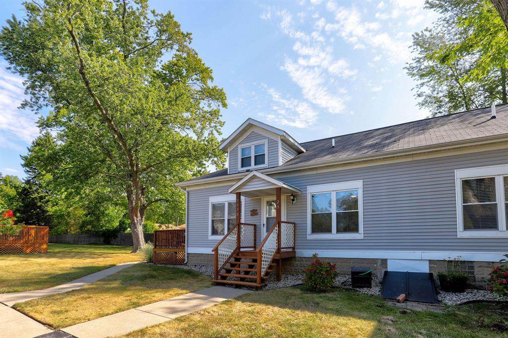 07370 North Shore Drive - Photo 1