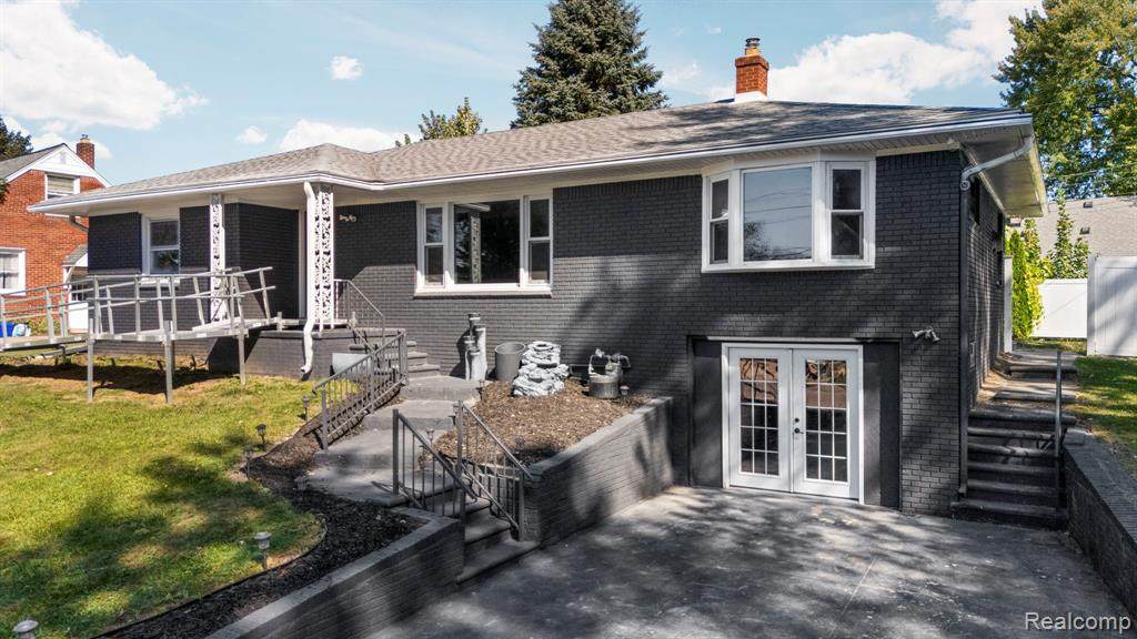 26980 James Avenue - Photo 1