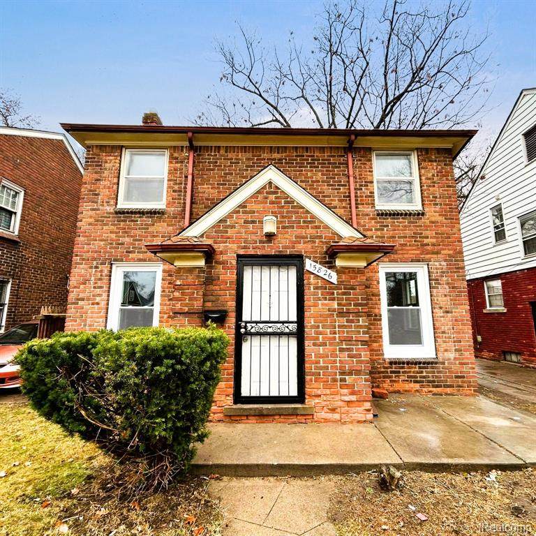 15826 Sorrento Street - Photo 1