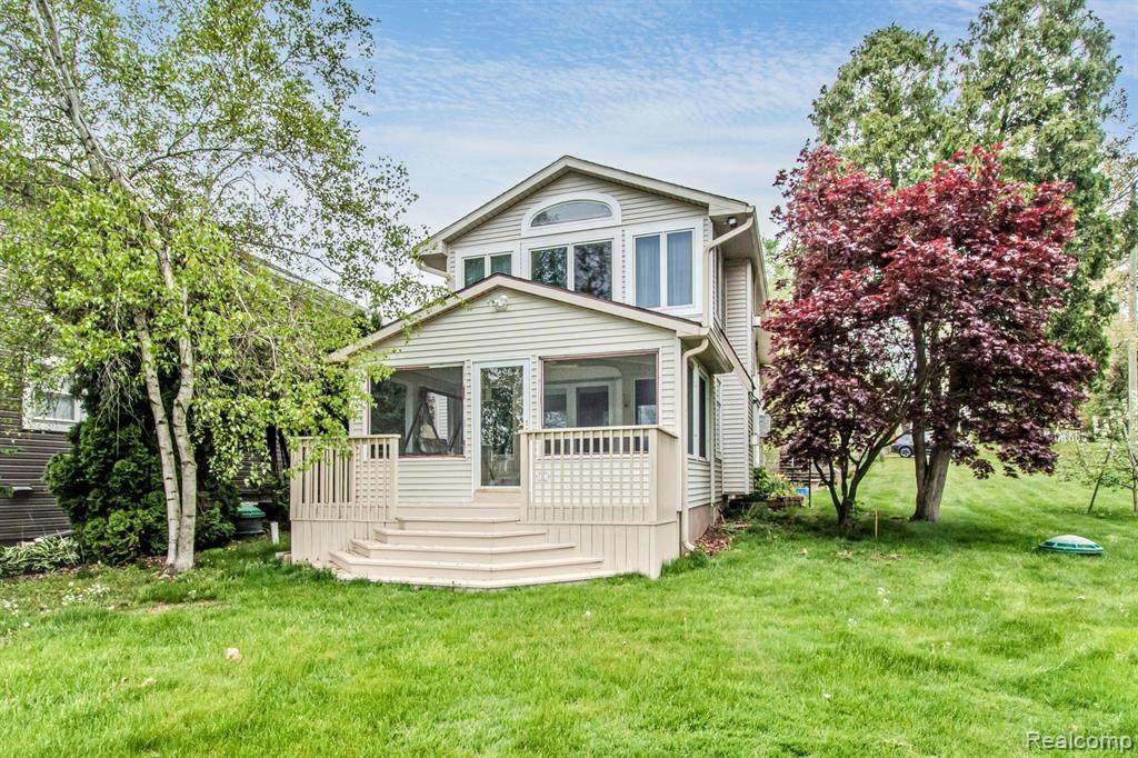 9047 Gale Road - Photo 1