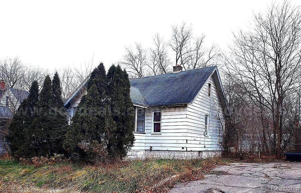 1510 Vernon Avenue - Photo 1