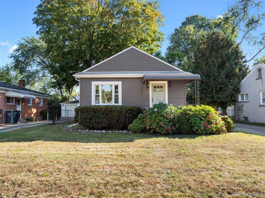 142 Midland Boulevard - Photo 1