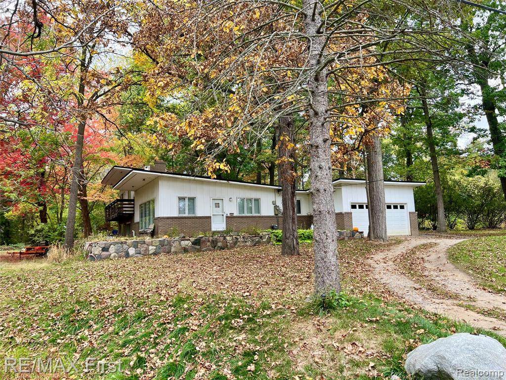 2375 Snellbrook Road - Photo 1