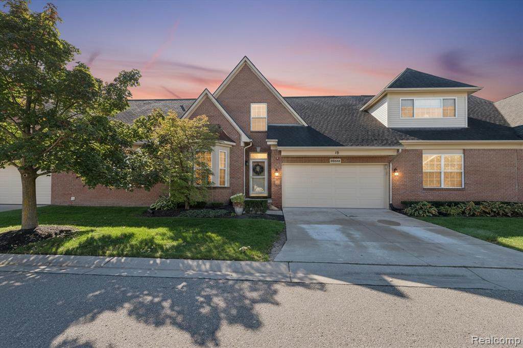 48551 Oak Bridge Drive - Photo 1