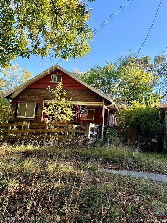 1526 Montana Avenue - Photo 1
