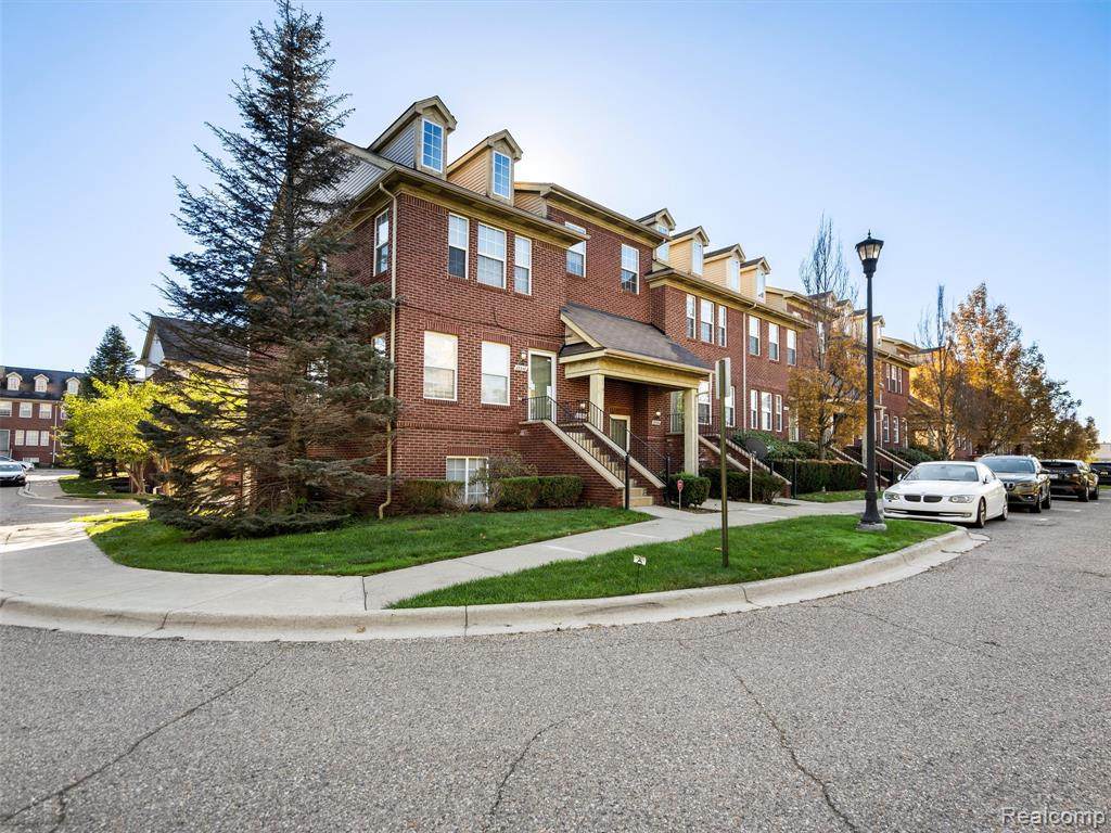 23324 Poplar Drive - Photo 1