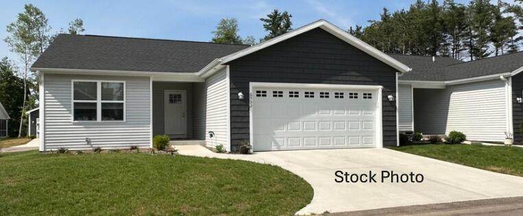 725 Heritage Woods Lane - Photo 1