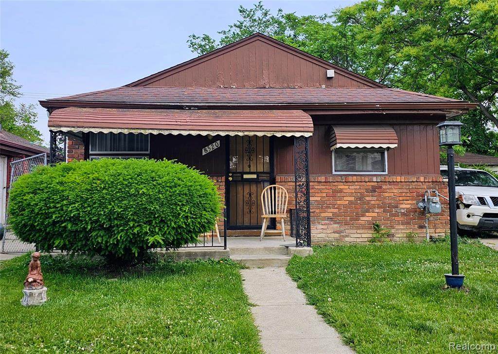 8520 Alpine Street - Photo 1