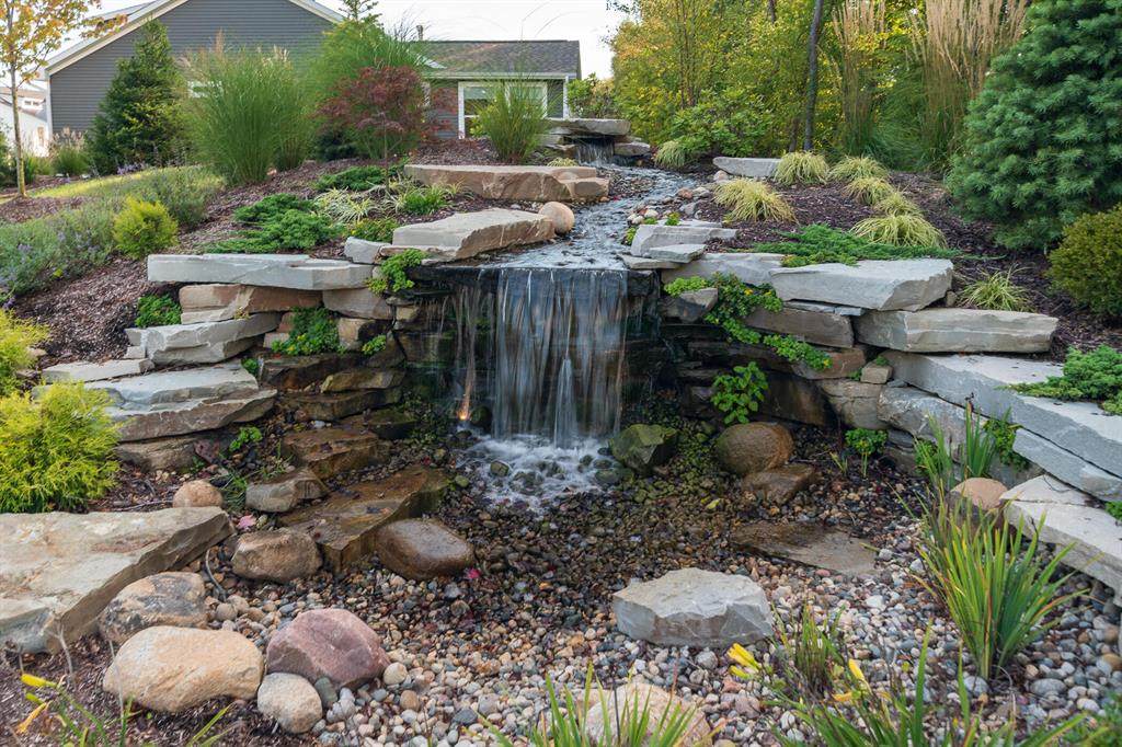 https://bt-photos.global.ssl.fastly.net/michigan/orig_boomver_1_644345177-2.jpg