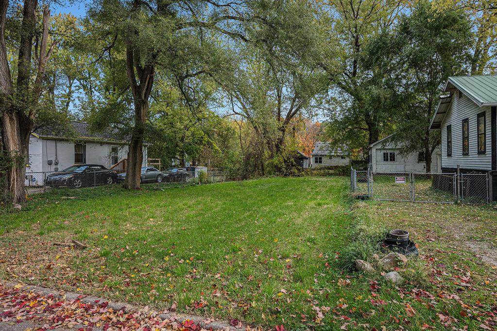 1628 Princeton Avenue - Photo 1