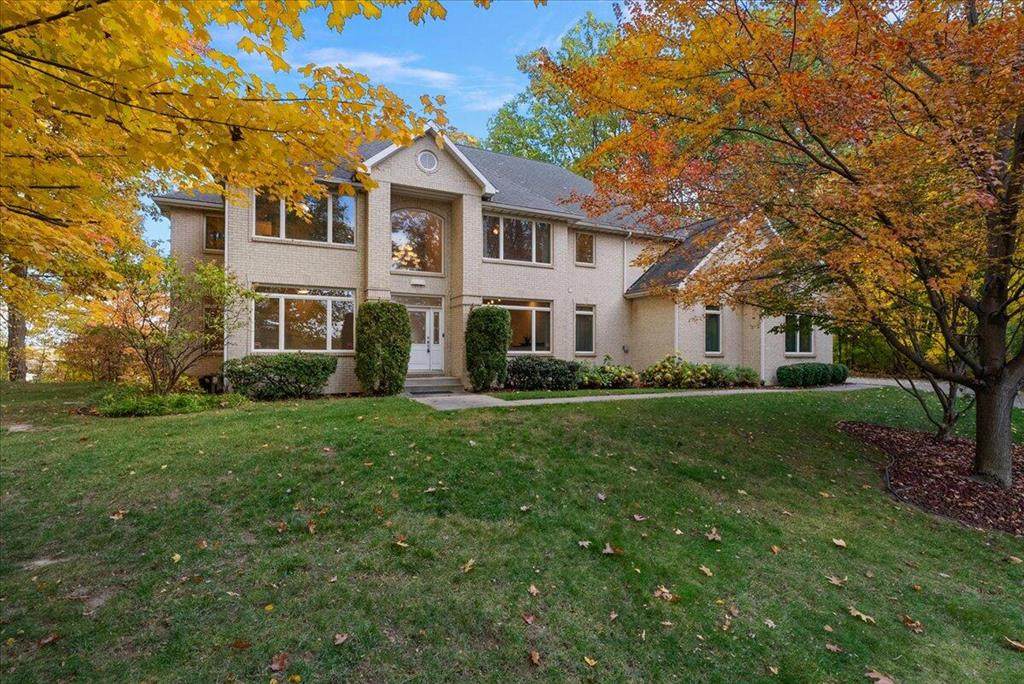 419 River Run Drive - Photo 1