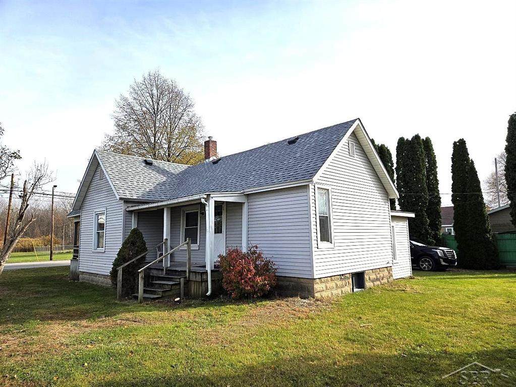 322 Hemlock Road - Photo 1