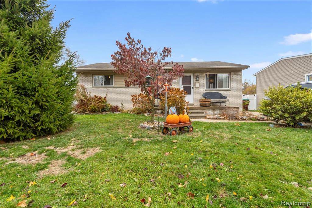 23512 Huron River Drive - Photo 1