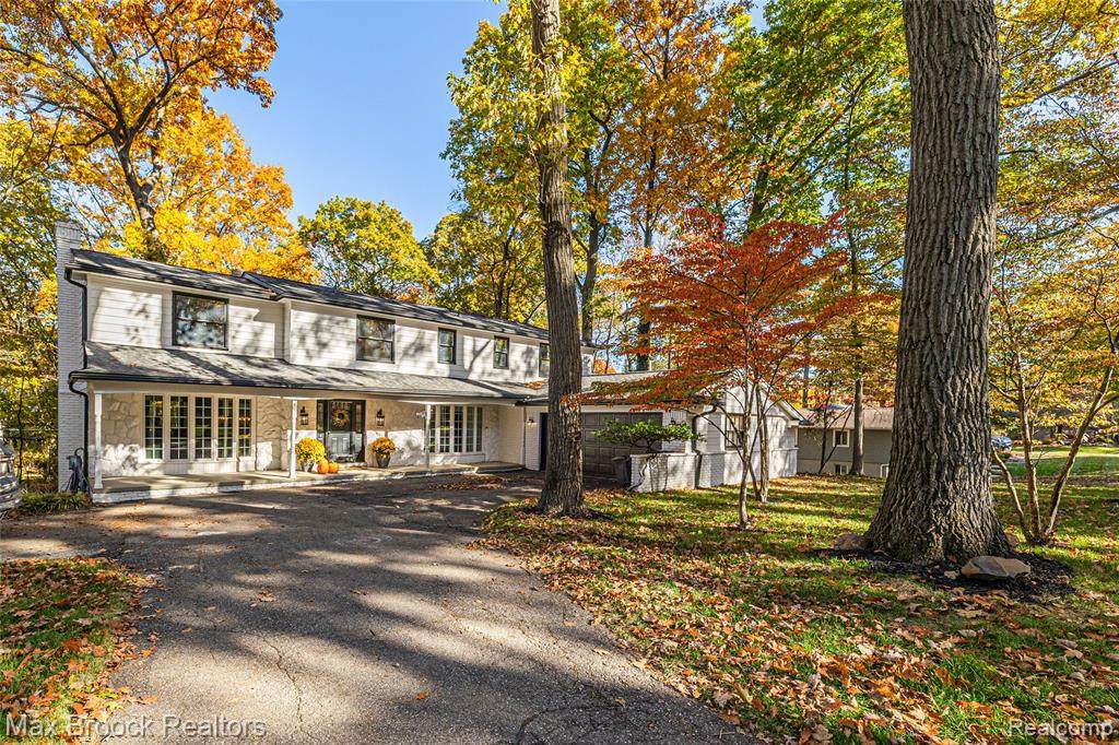 433 Whippers In Court - Photo 1