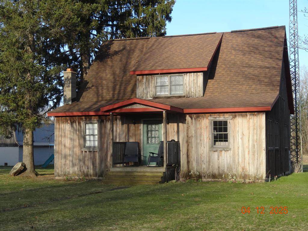 640 Oak Avenue - Photo 1