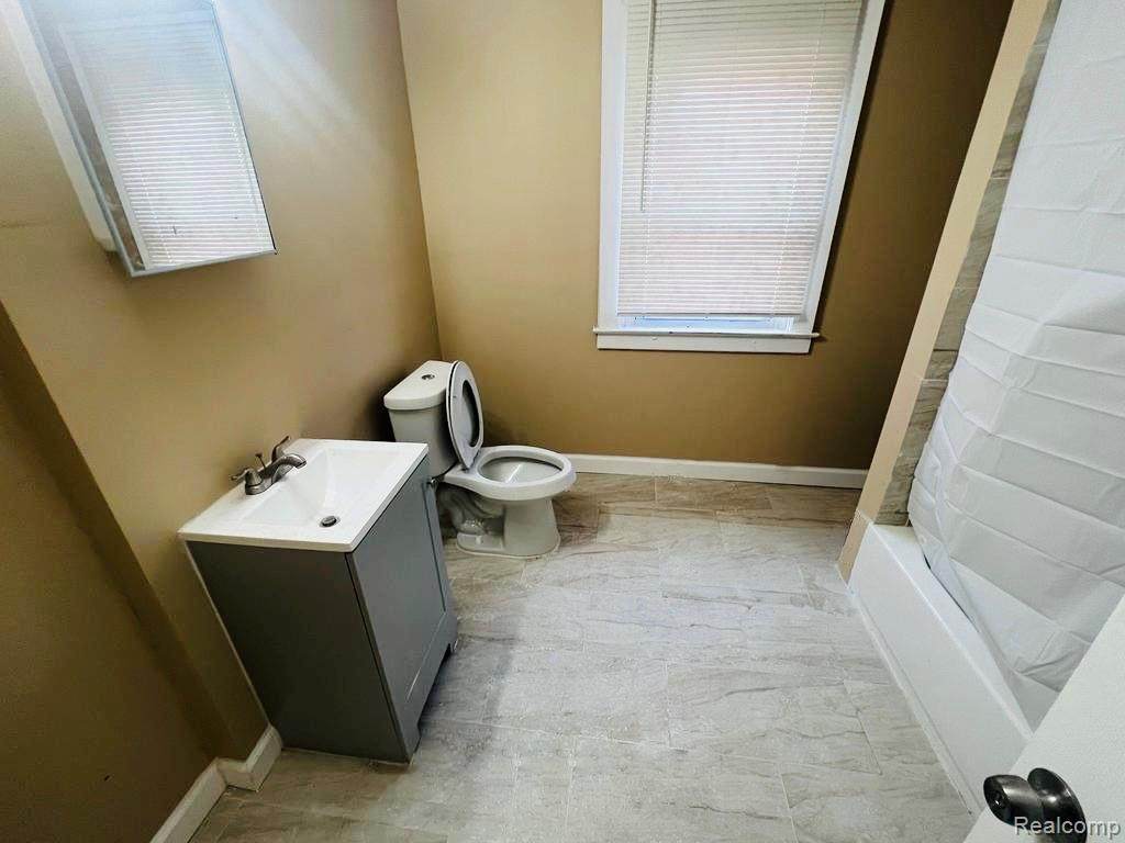 https://bt-photos.global.ssl.fastly.net/michigan/orig_boomver_1_645110507-2.jpg