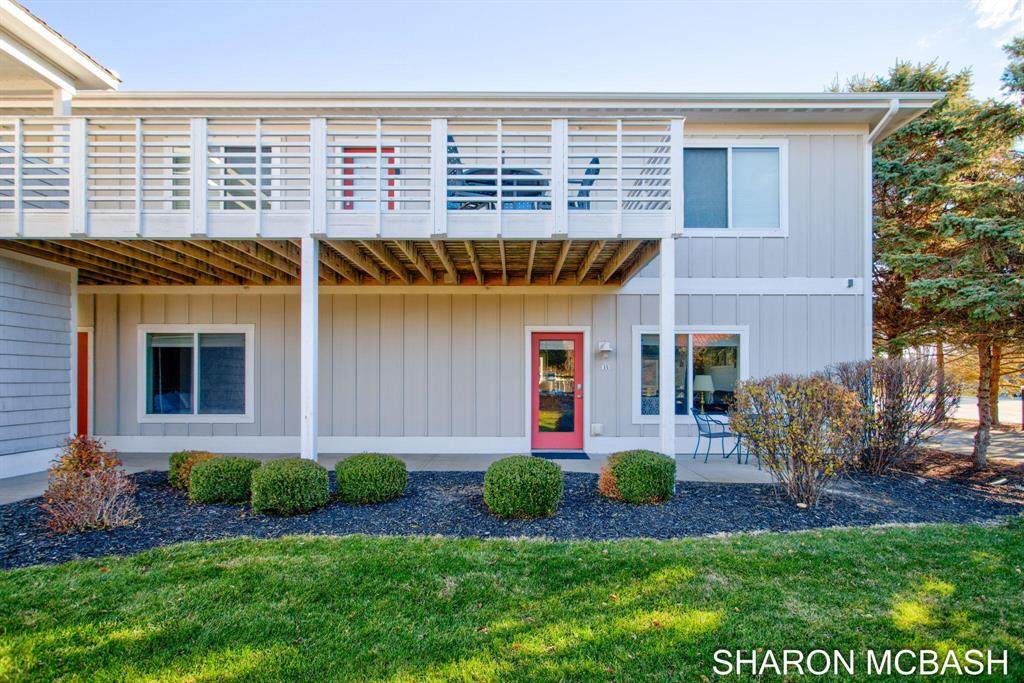 320 Blue Star Highway - Photo 1