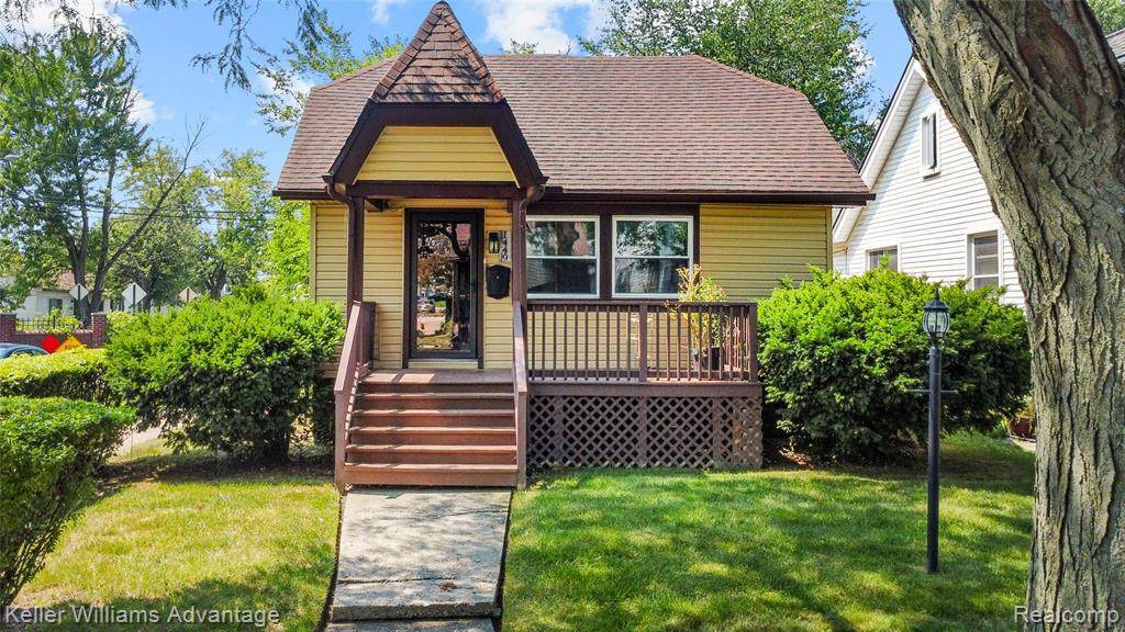 1449 Wayburn Street - Photo 1