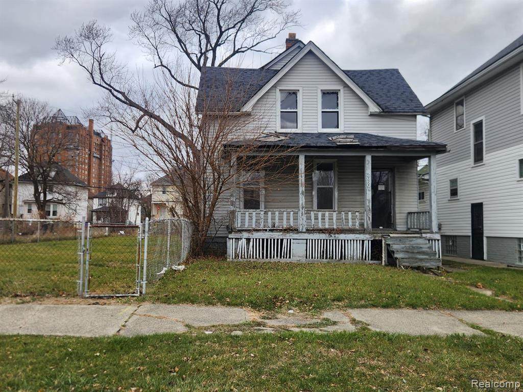 2660 Wreford Street - Photo 1