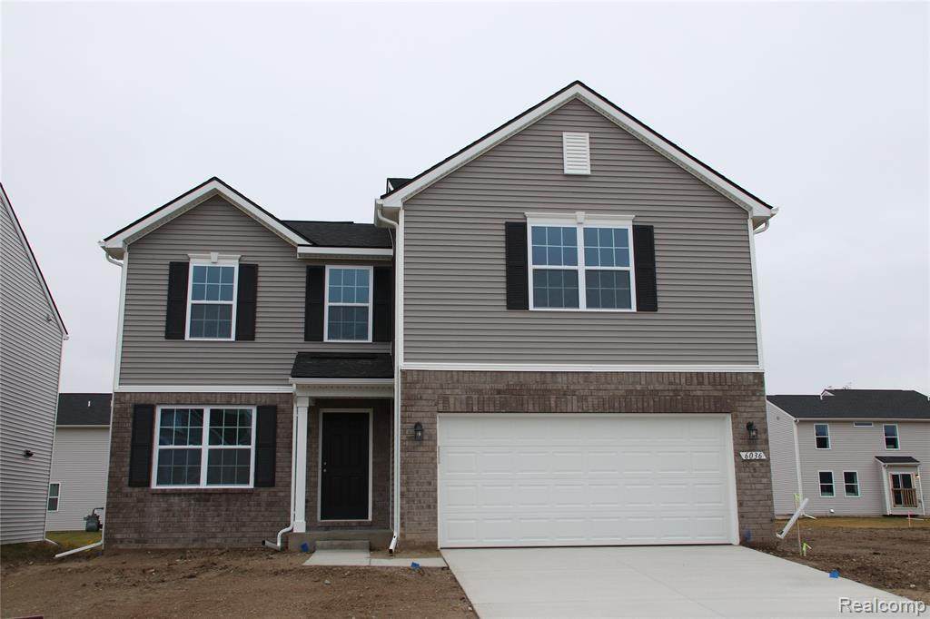 28181 Rollcrest - Photo 1