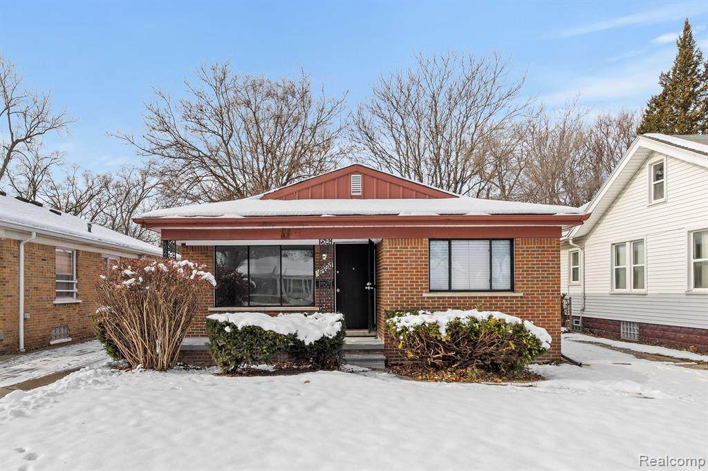 19925 Winthrop Street - Photo 1