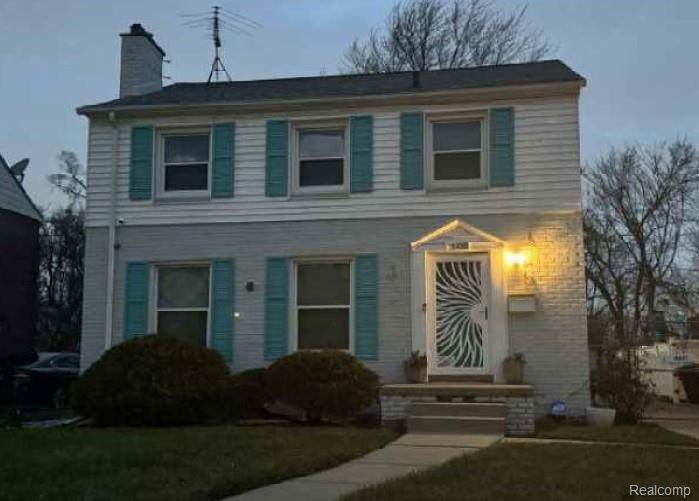 15421 Mapleridge Street - Photo 1