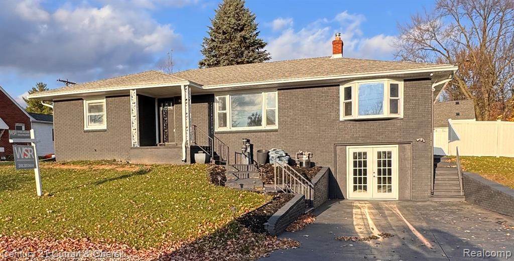 26980 James Avenue - Photo 1