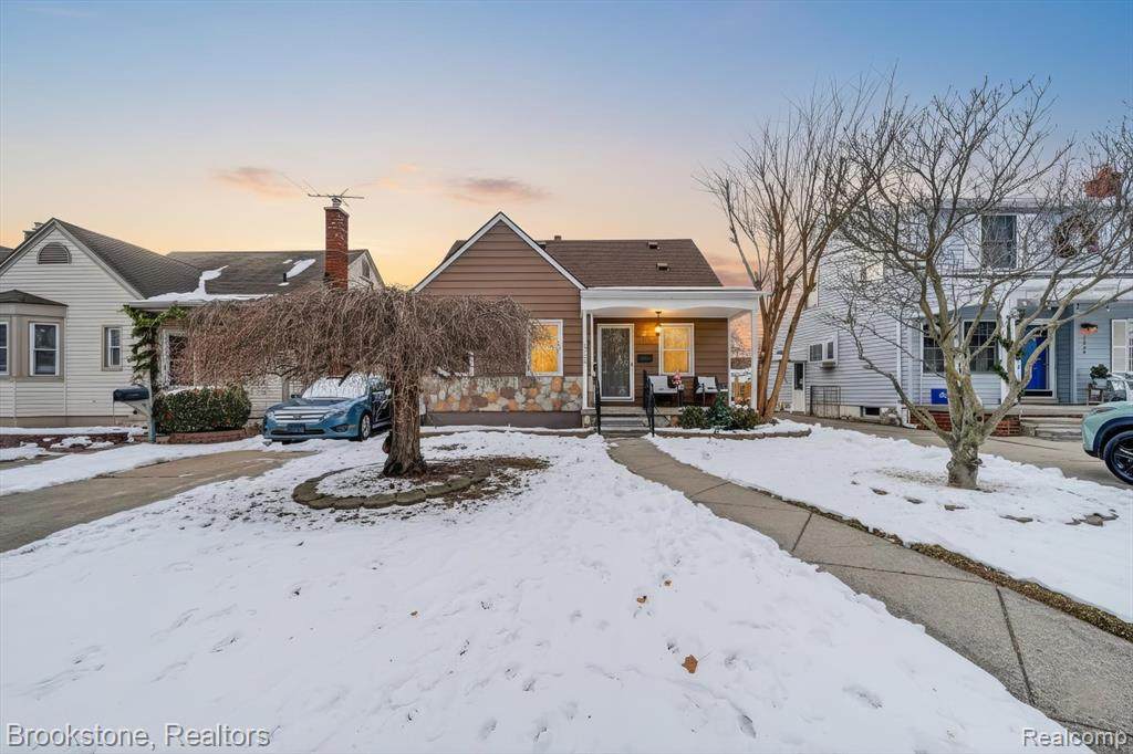 3530 Roosevelt Street - Photo 1