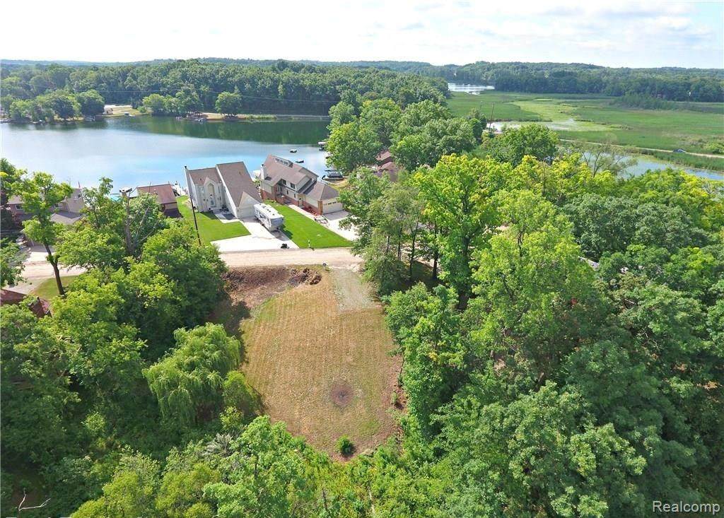 https://bt-photos.global.ssl.fastly.net/michigan/orig_boomver_1_646005611-2.jpg
