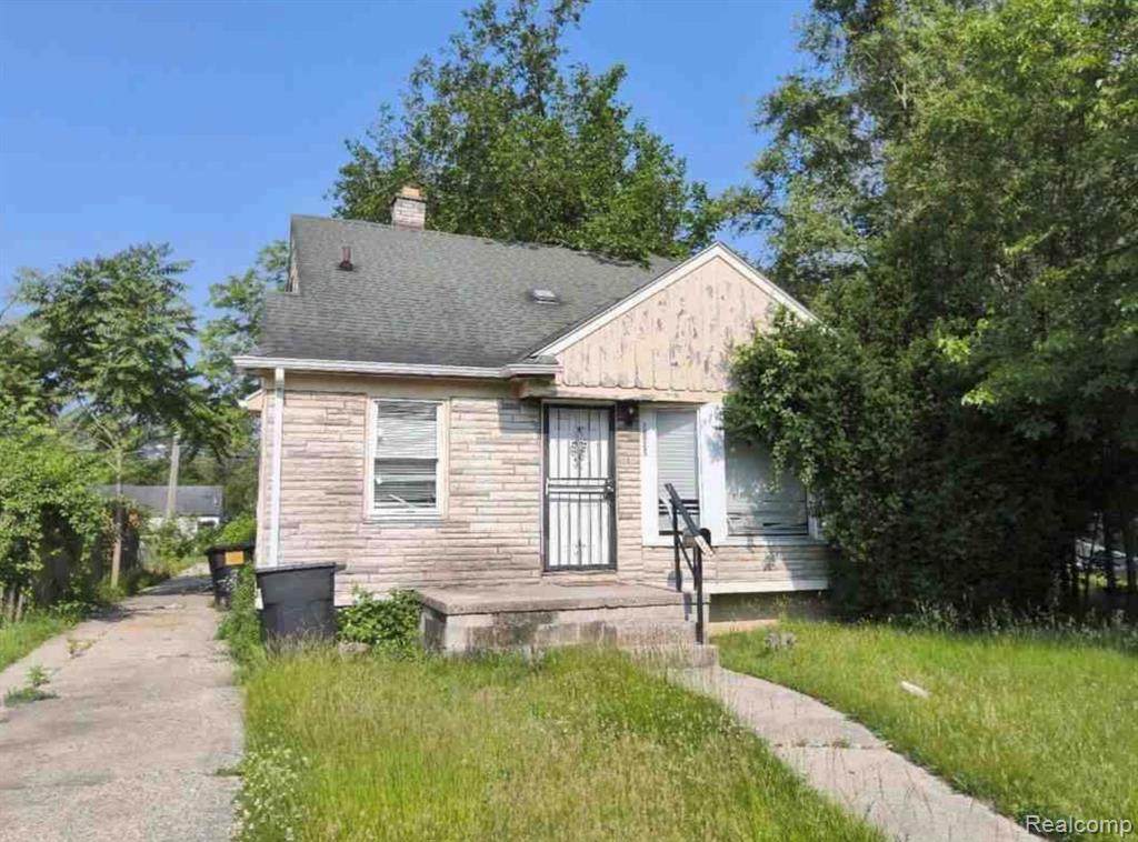 15431 Strathmoor Street - Photo 1