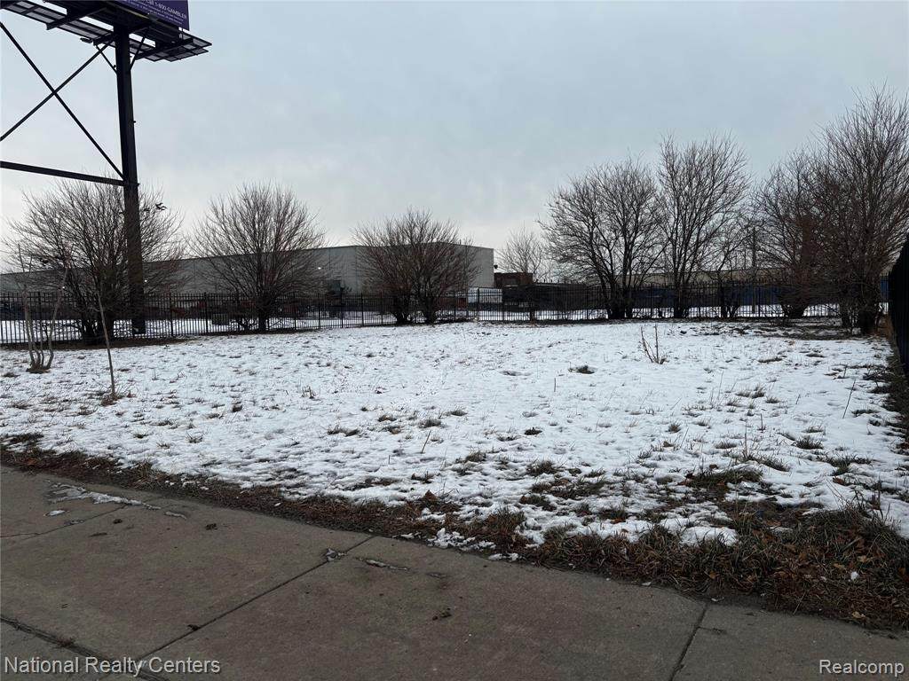 7868 Chrysler Drive - Photo 1