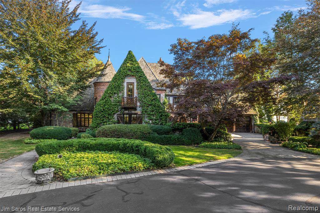 49016 Point Lakeview Street - Photo 1